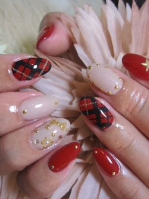 Urban Chic Nail Art Ideas