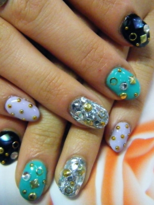 Alluring Spring Nail Art Ideas