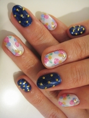 Modish Spring Nail Art Ideas