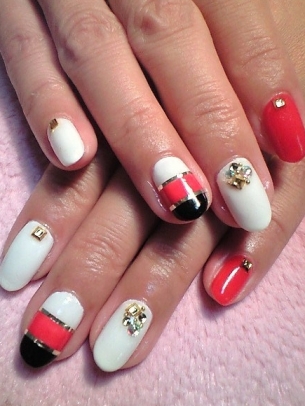 Must-Try Summer Nail Art Ideas