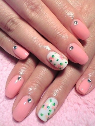 Must-Try Summer Nail Art Ideas