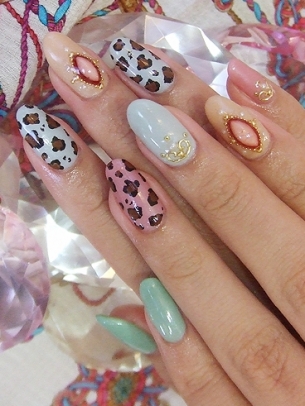 Animal Print Nail Art Ideas for Summer
