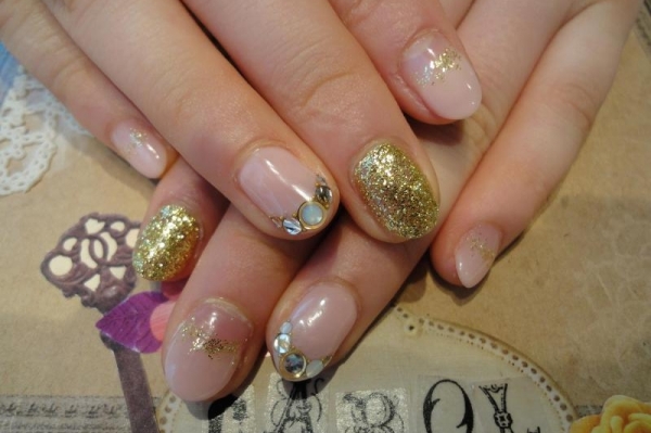 Flirty & Fun Summer Nail Art