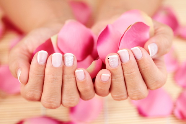 Split Nails: Causes and Prevention