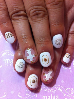 Best Color Nail Polish for Tan Skin