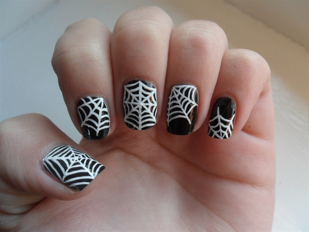 Halloween Nail Art Inspiration