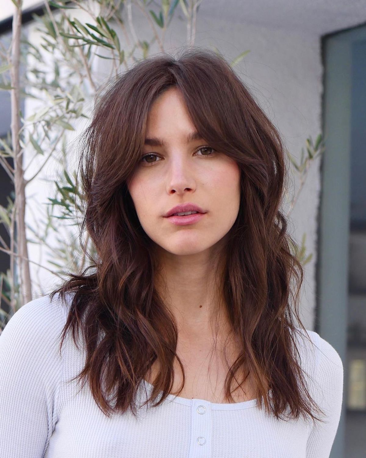 35 Coolest Shoulder-Length Hair with Curtain Bangs You&#039;ve Gotta See
