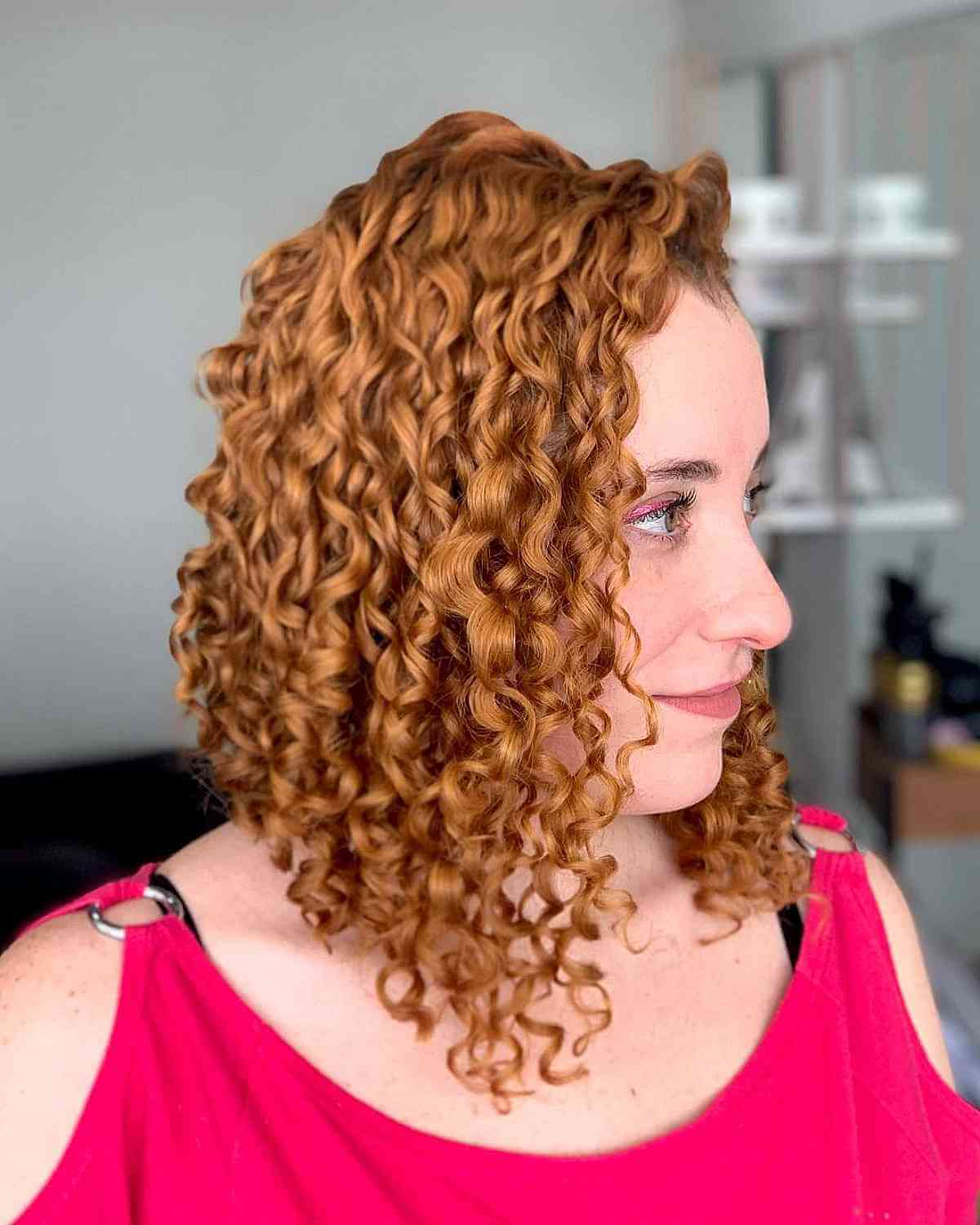 24 Stunning Long Curly Bob Haircuts &#8211; The Curly Lob