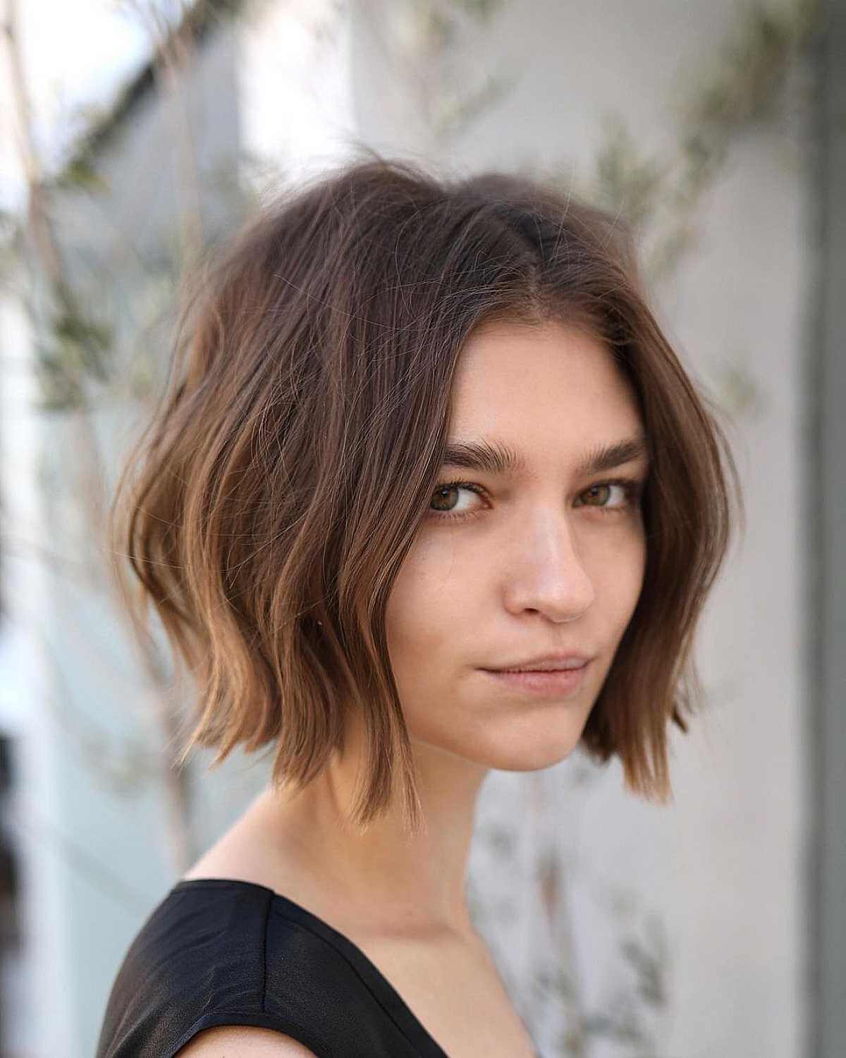 The Chin-Length Blunt Bob Is Trending and Here Are 32 Chic Ideas