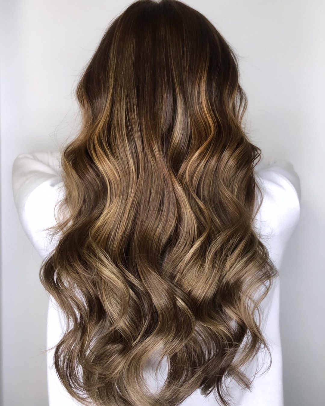 Light Golden Brown Hair Color: What It Looks Like &amp; 17 Trendy Ideas