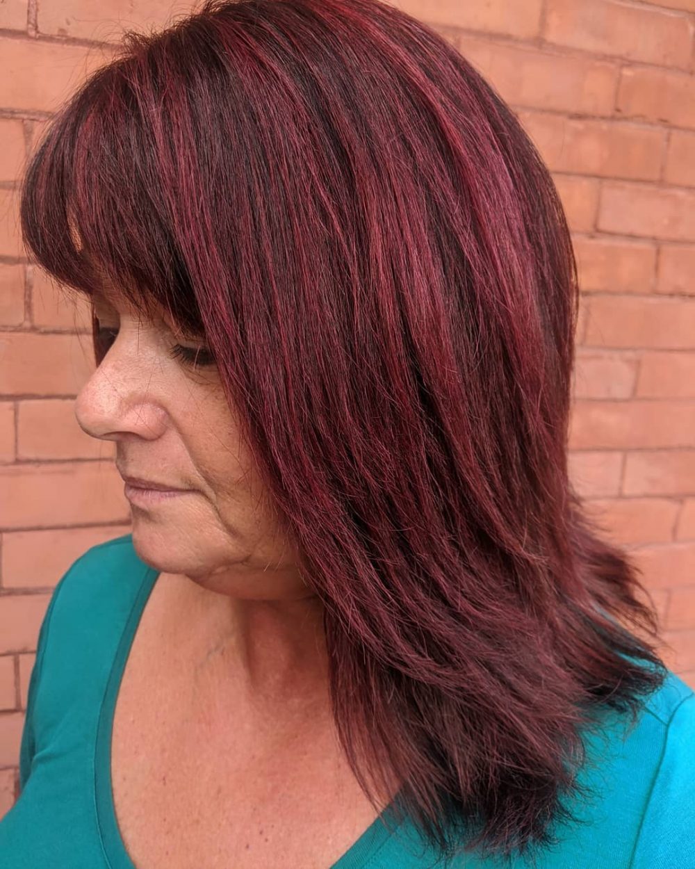 Top 15 Fall Hair Colors for Women Over 50 in 2023