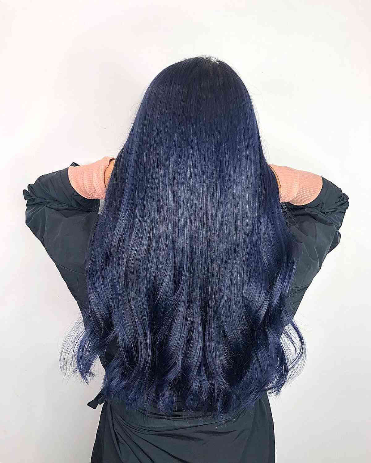 18 Stunning Midnight Blue Hair Colors to See in 2023