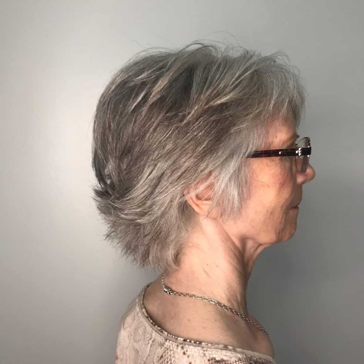 29 Short Shaggy Haircuts Women In Their 60s Can Totally Pull Off