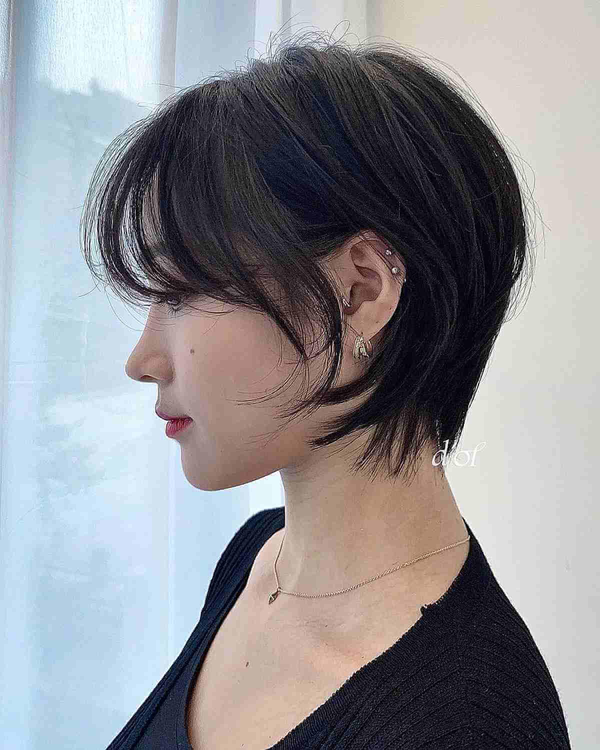 18 Super Cute &amp; Fun Ways to Get Short Straight Hair With Bangs
