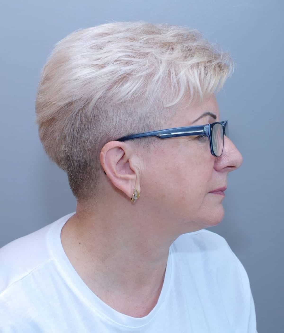 28 Most Flattering Pixie Cuts for Older Ladies with Glasses