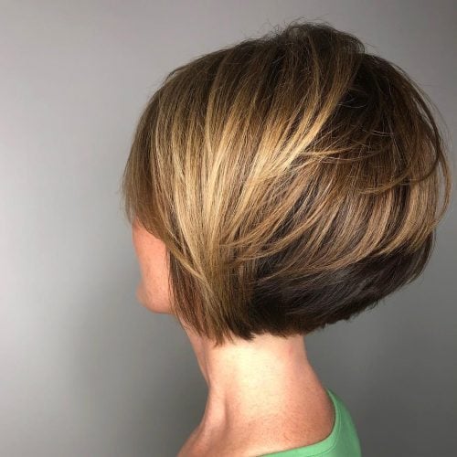 22 Best Short Hair with Highlights for 2023