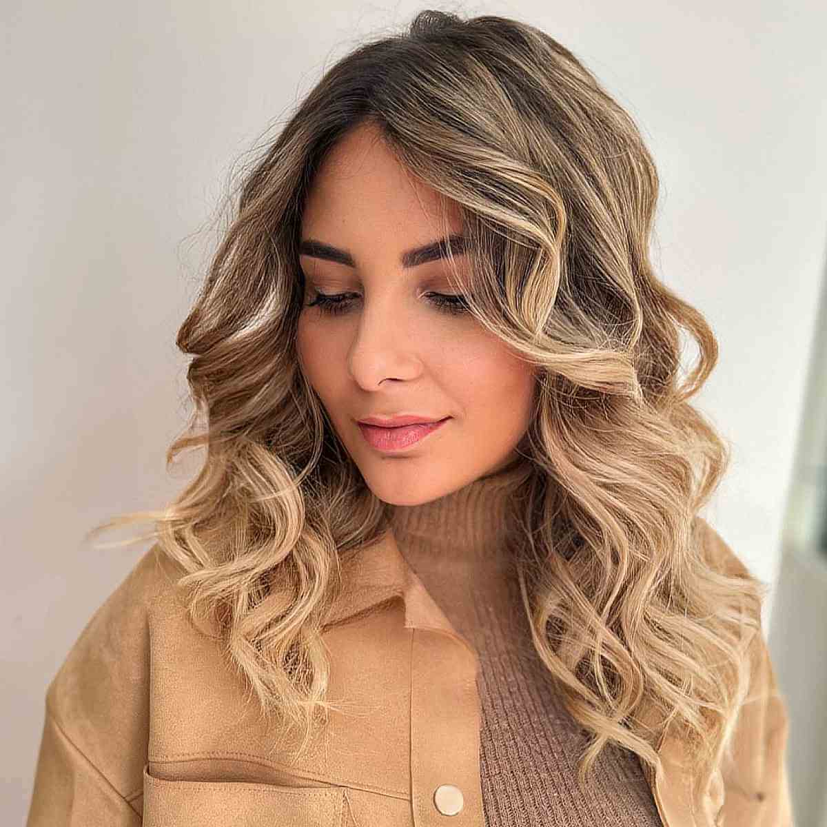 61 Flattering Curled Hairstyles for a Stunning Look in 2023