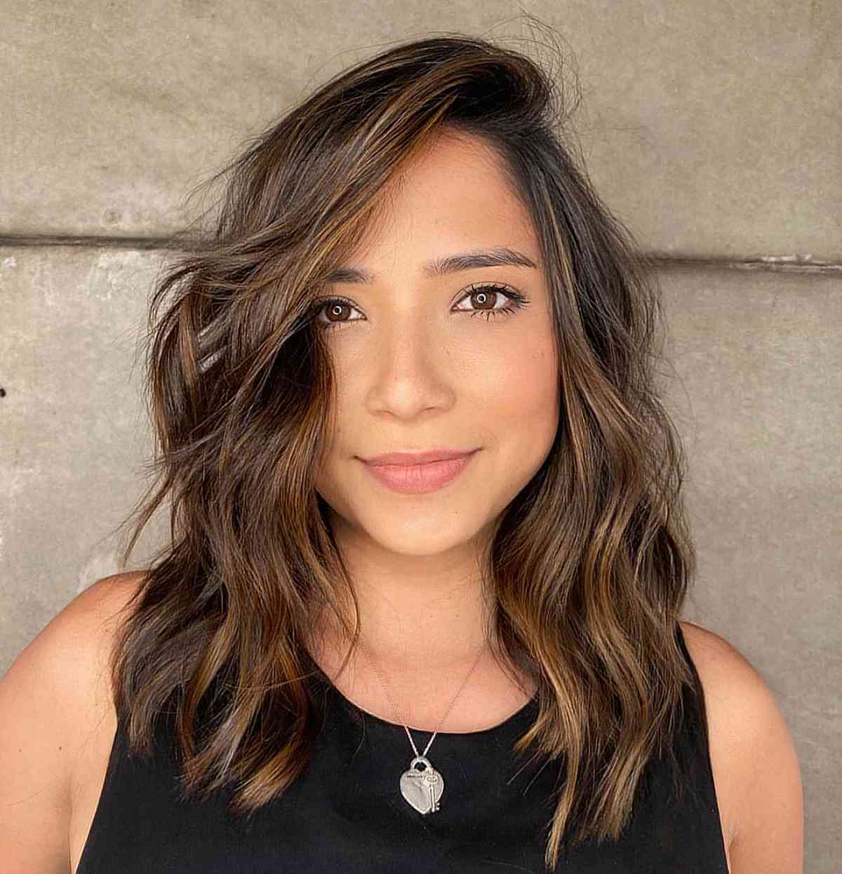 71 Impressive Deep Side Part Hairstyles To Pull Off a Simple Yet Stunning Look