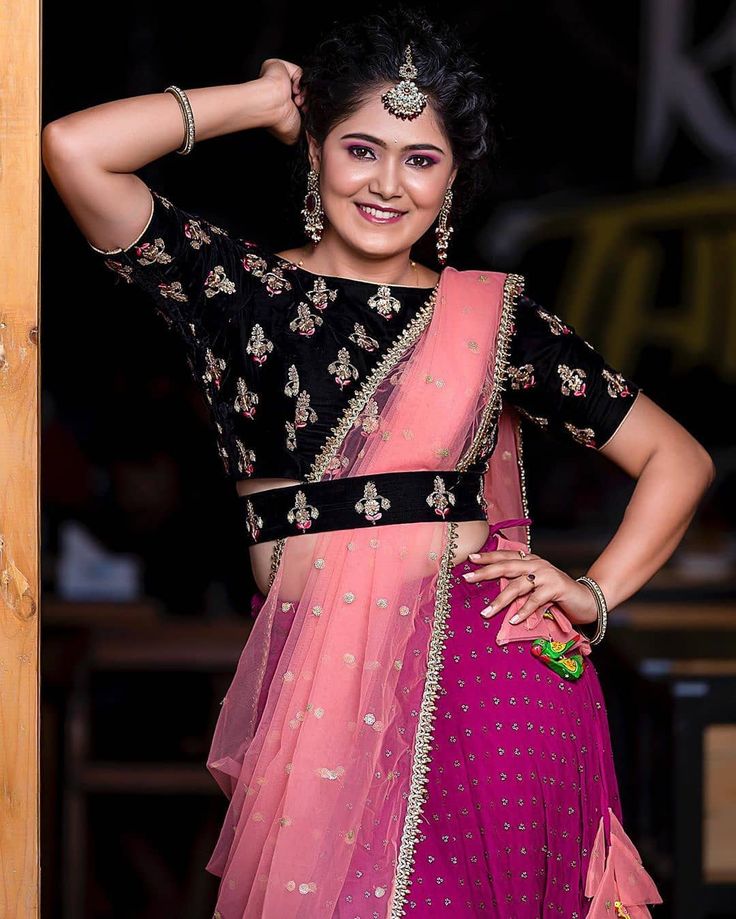 15 Latest Boat Neck Blouse Designs to Elevate Your Style 2025