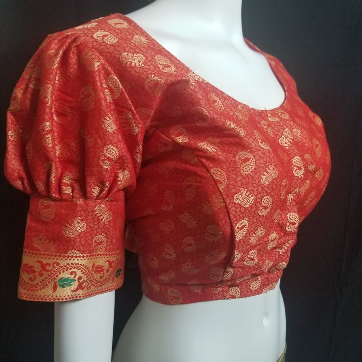 15 Latest Boat Neck Blouse Designs to Elevate Your Style 2025