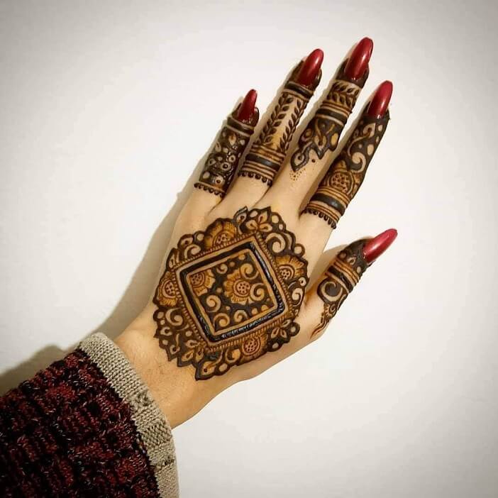 40+ Trendy Back Hand Mehndi Designs for Modern Brides