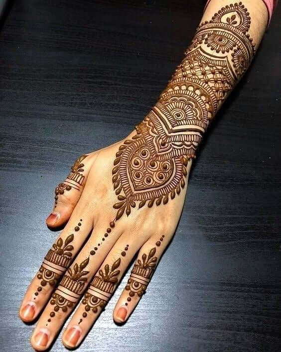 40+ Trendy Back Hand Mehndi Designs for Modern Brides