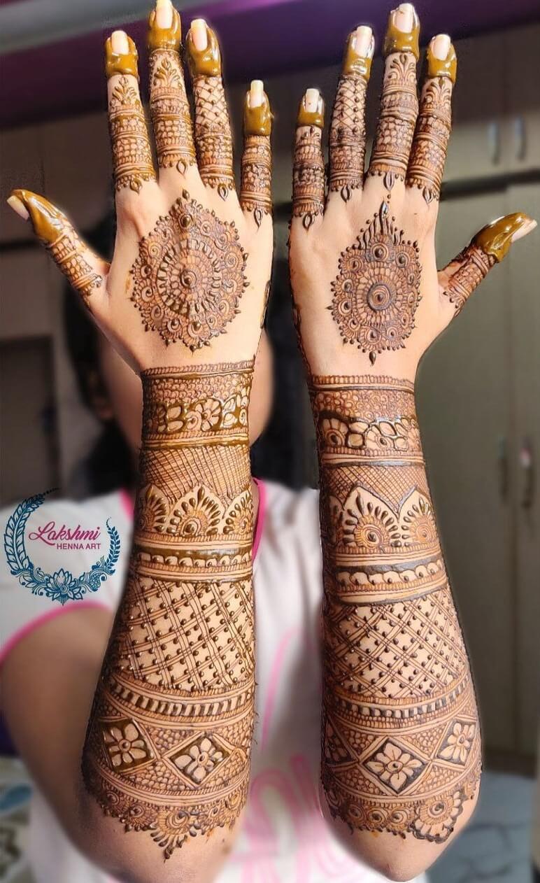 40+ Trendy Back Hand Mehndi Designs for Modern Brides
