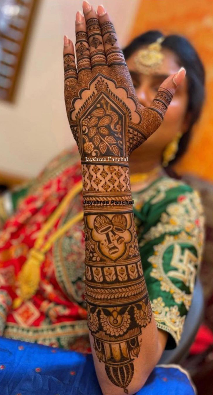 40+ Trendy Back Hand Mehndi Designs for Modern Brides