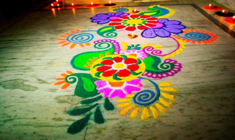 80+ Simple Rangoli Designs to Brighten Your Home 2025