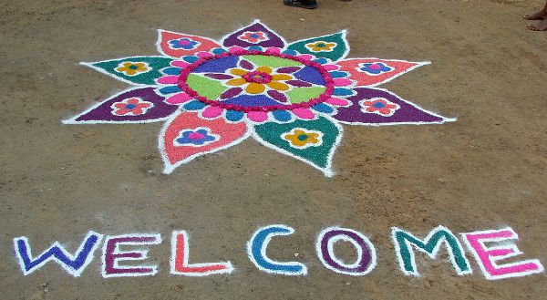 80+ Simple Rangoli Designs to Brighten Your Home 2025