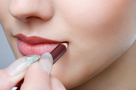21 Essential Lip Care Tips for Soft and Smooth Lips