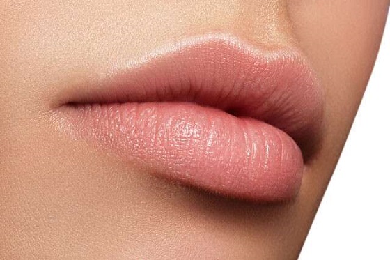 How to Get Plump Lips | I Fashion Styles