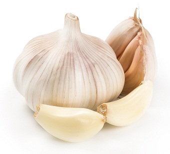 Uses and Benefits of Garlic for Dandruff | I Fashion Styles