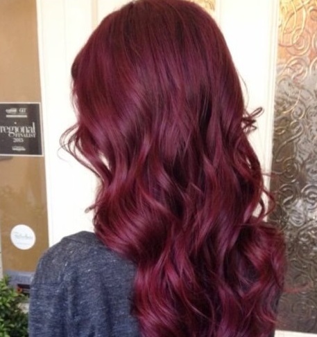 15 Different Burgundy Hair Color Shades Available in India 2025
