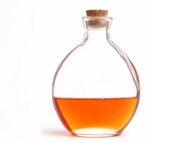 How To Apply And Use Vitamin E Oil For Hair Growth?