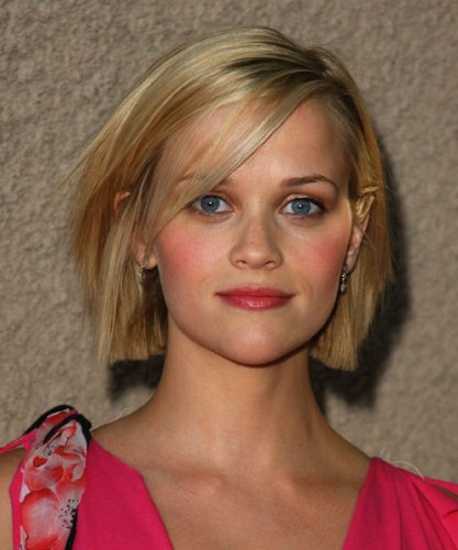 12 Modern Shaggy Bob Ideas (Simple and Quick Styles)