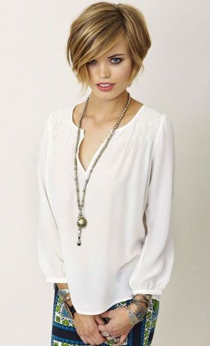 12 Modern Shaggy Bob Ideas (Simple and Quick Styles)