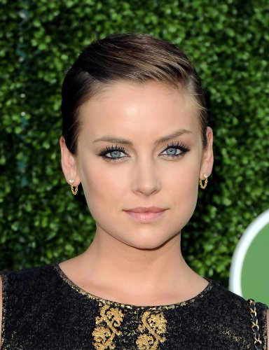 15 Different Types of Wavy Bob Hairstyles for All Face Shapes