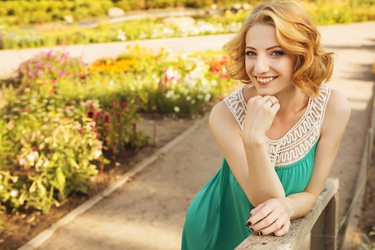 15 Different Types of Wavy Bob Hairstyles for All Face Shapes