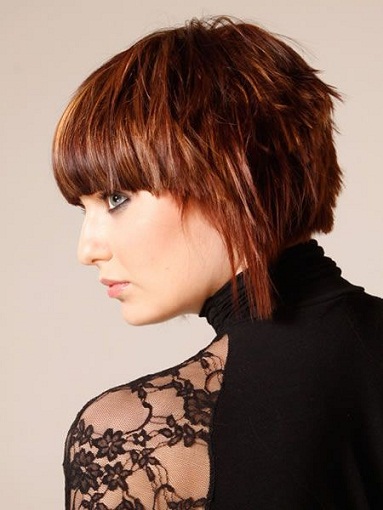 12 Best and Easy Layered Bob Haircuts for a Fresh Look