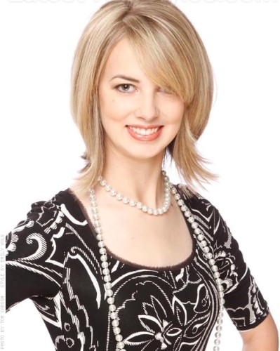 10 Different Types of Angled Bob Haircuts with Simple Styles