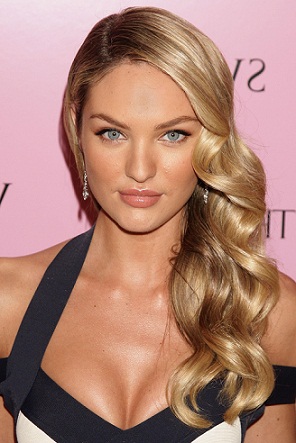 25 Trending Bridesmaid Hairstyles for Young Women