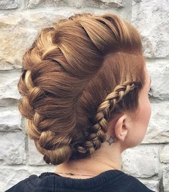 25 Trending Bridesmaid Hairstyles for Young Women