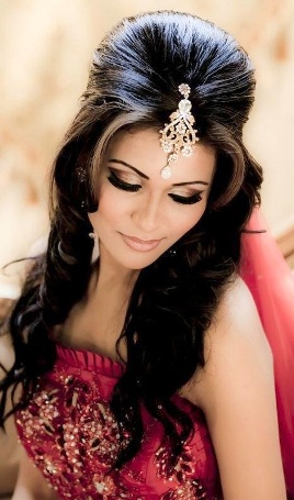 2024&#039;s Matching Bridal Hairstyles for Wedding Dress (75 Best)