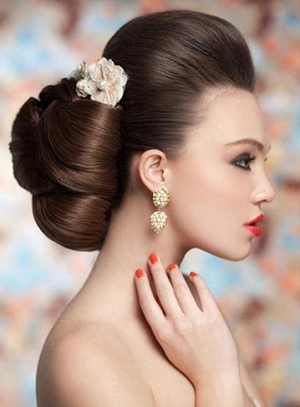 2024&#039;s Matching Bridal Hairstyles for Wedding Dress (75 Best)