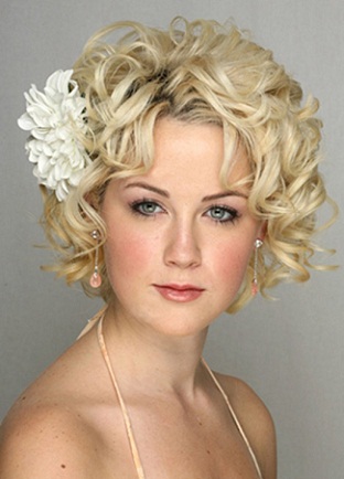 2024&#039;s Matching Bridal Hairstyles for Wedding Dress (75 Best)