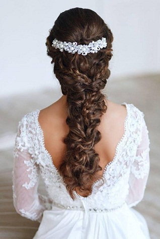 2024&#039;s Matching Bridal Hairstyles for Wedding Dress (75 Best)