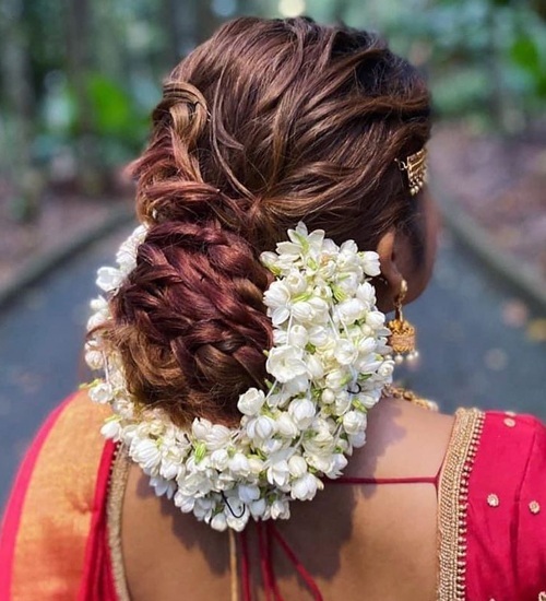 15 Different Bridal Hairstyles for South Indian Wedding 2025