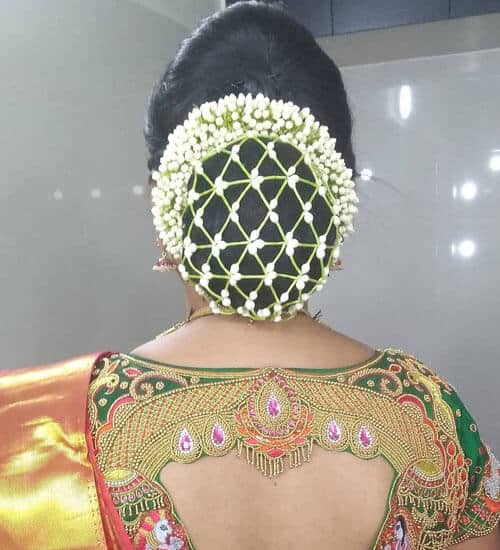 15 Different Bridal Hairstyles for South Indian Wedding 2025