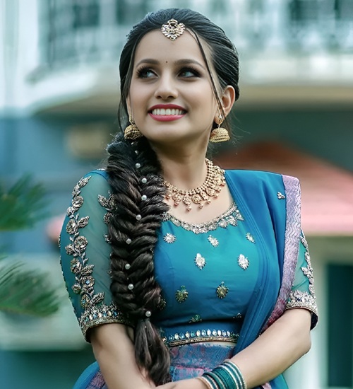 10 Popular and Traditional Hindu Bridal Hairstyles | I Fashion Styles